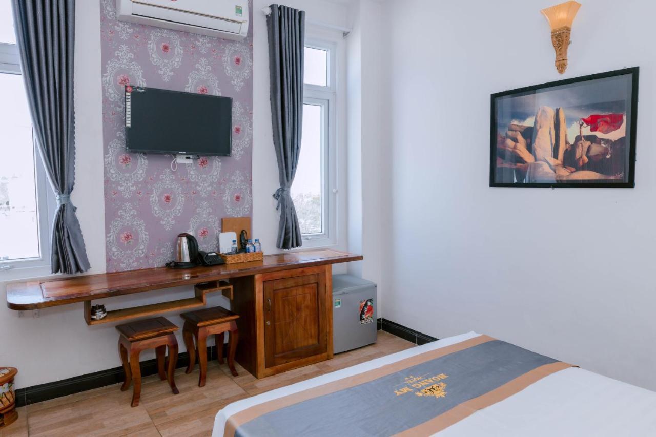 Hotel Khach San Hoang My Tuy Hòa Zewnętrze zdjęcie