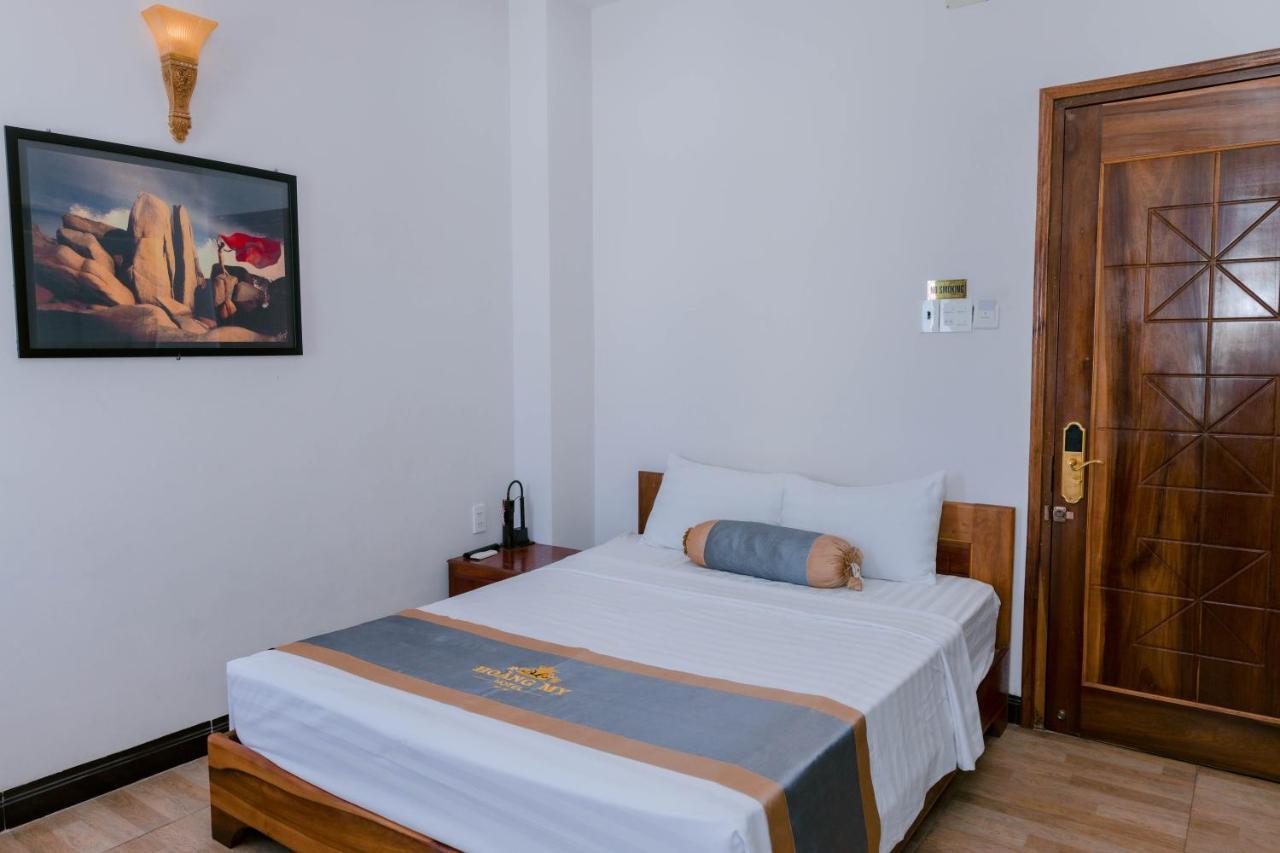 Hotel Khach San Hoang My Tuy Hòa Zewnętrze zdjęcie