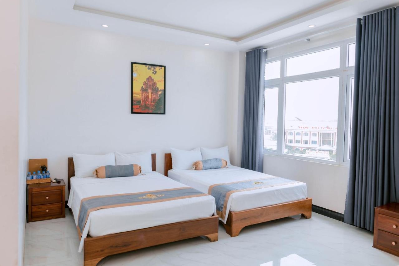 Hotel Khach San Hoang My Tuy Hòa Zewnętrze zdjęcie