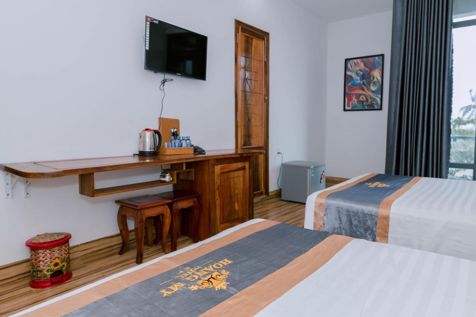 Hotel Khach San Hoang My Tuy Hòa Zewnętrze zdjęcie